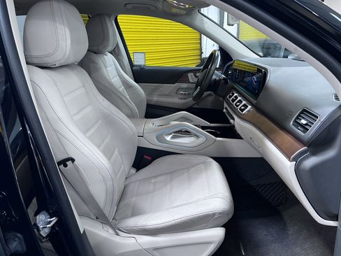 Used 2020 Mercedes-Benz GLS 450 4MATIC image 16