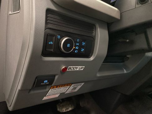 New 2025 Ford F550 4x4 Regular Cab Super Duty image 14