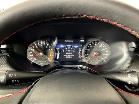 Used 2023 Jeep Compass Trailhawk AWD/4WD image 13