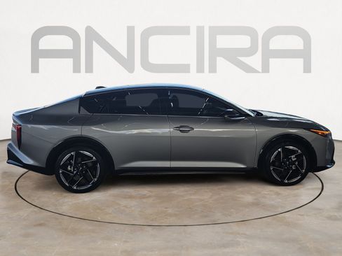 Certified 2025 Kia K4 GT-Line FWD image 9