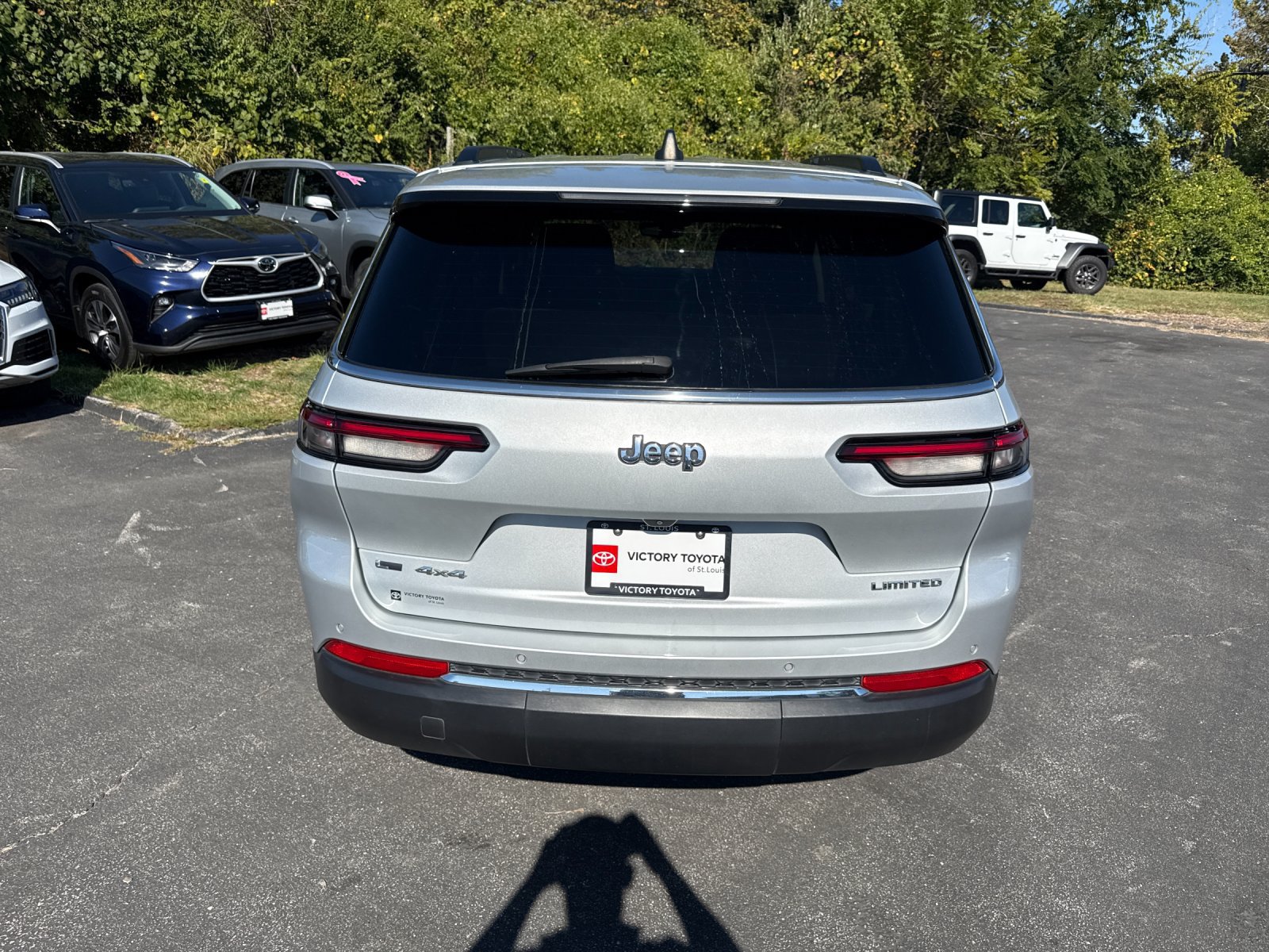 Used 2021 Jeep Grand Cherokee L Limited AWD/4WD image 4
