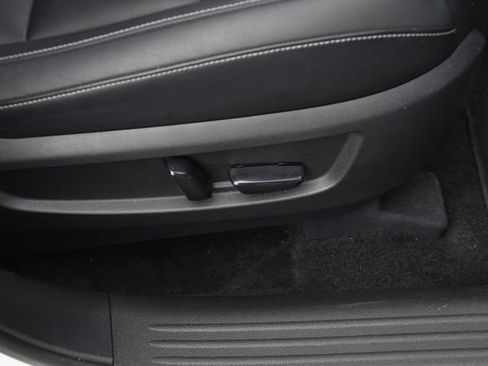 Used 2021 INFINITI QX50 Luxe w/ Appearance Package image 30