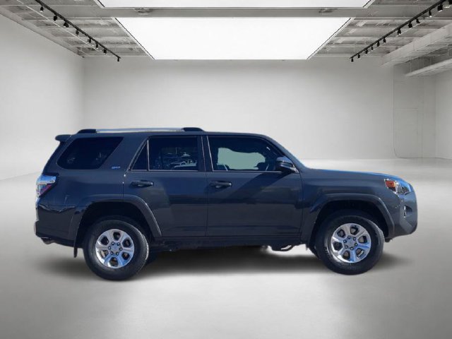 Used 2024 Toyota 4Runner SR5 AWD/4WD image 6