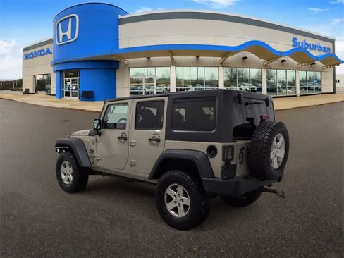 Used 2017 Jeep Wrangler Unlimited Sport w/ Quick Order Package 23S image 6