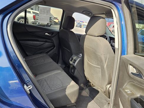 Used 2020 Chevrolet Equinox LT image 12