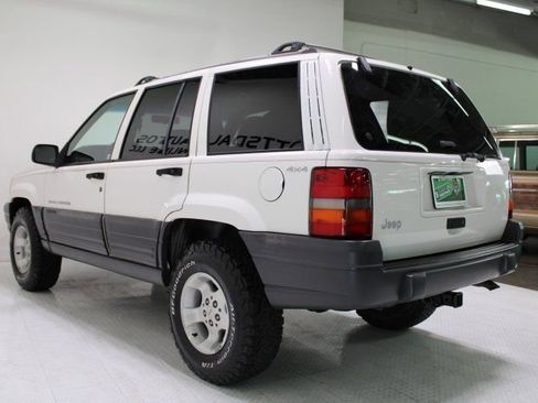 Used 1997 Jeep Grand Cherokee Laredo AWD/4WD image 3
