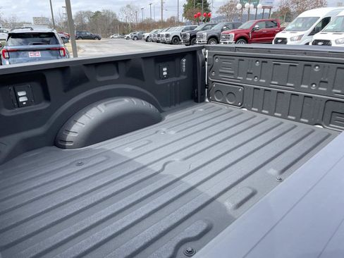 Used 2024 Ford F250 Lariat w/ Lariat Ultimate Package image 12