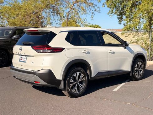 Used 2021 Nissan Rogue SV FWD image 8