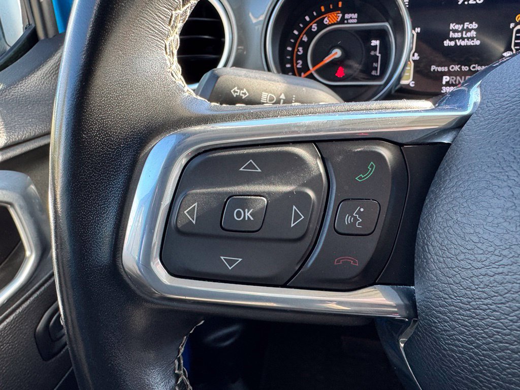 Used 2022 Jeep Wrangler Unlimited Sahara AWD/4WD image 19
