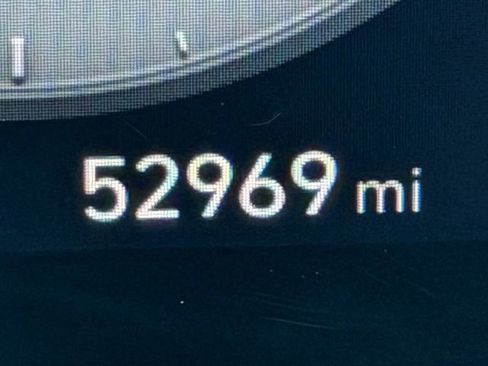 Used 2024 Hyundai Elantra SEL image 6