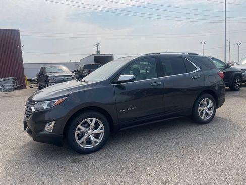 Used 2020 Chevrolet Equinox Premier AWD/4WD image 6