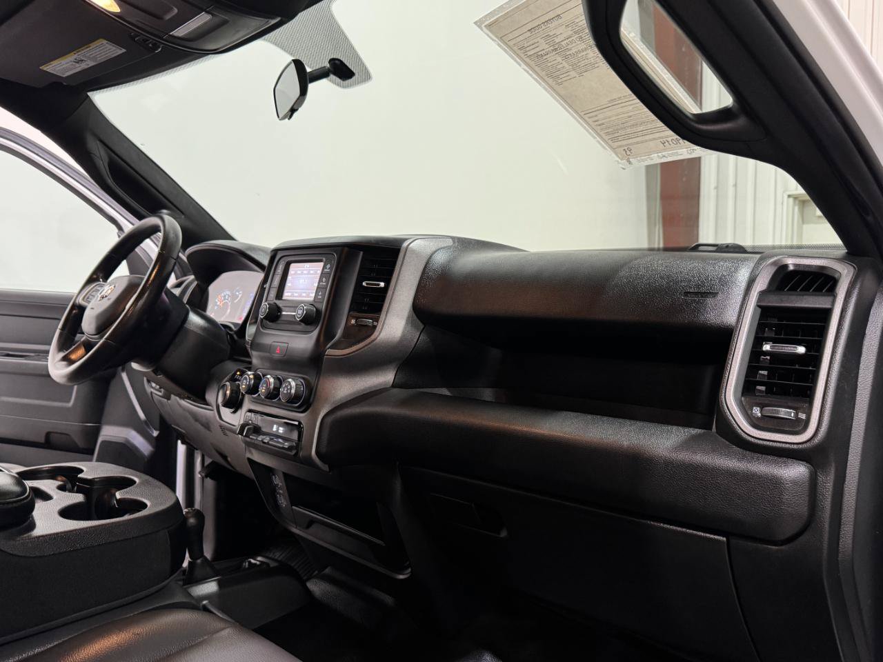 Used 2022 RAM 2500 Tradesman AWD/4WD image 11
