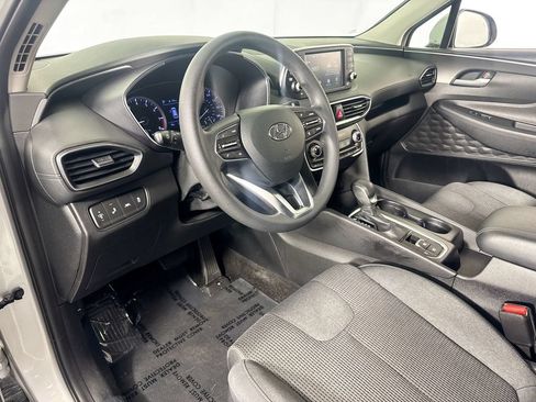 Used 2019 Hyundai Santa Fe SE FWD image 9