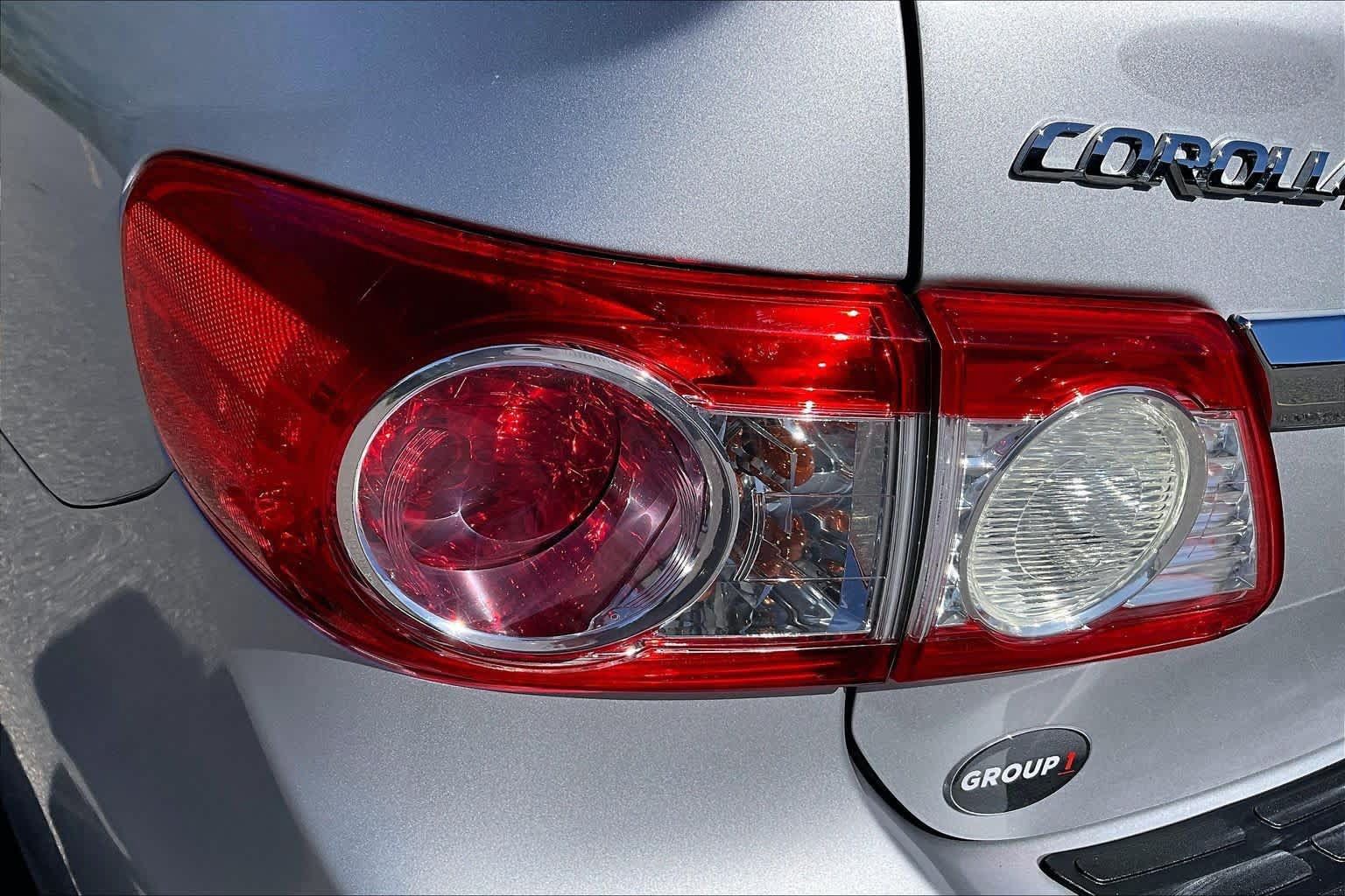 Used 2012 Toyota Corolla LE FWD image 28