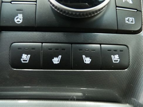 Used 2023 Hyundai Santa Fe Calligraphy image 40