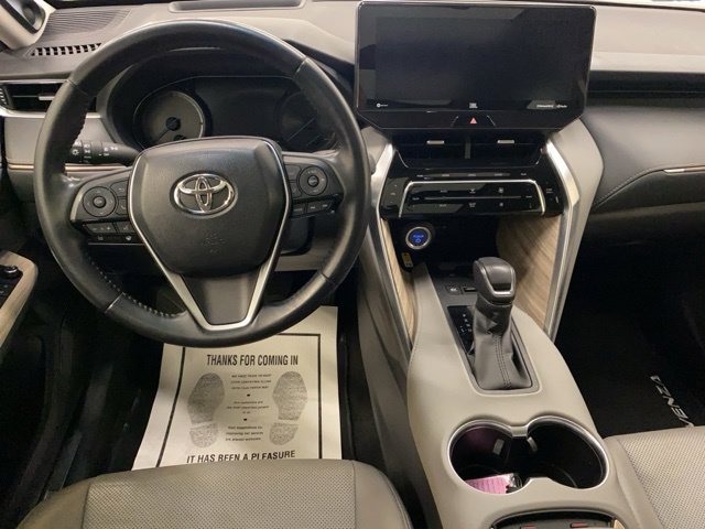 Used 2022 Toyota Venza Limited w/ Advanced Technology Package AWD/4WD image 2