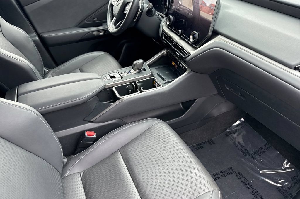 Used 2024 Lexus TX 350 FWD w/ Captains Chair Package image 20