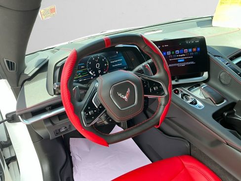 Used 2025 Chevrolet Corvette Stingray Coupe w/ 1LT RWD image 12