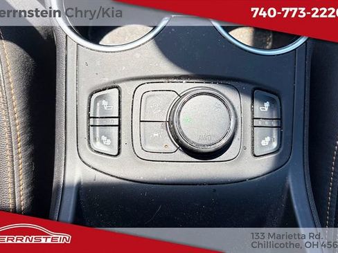 Used 2020 GMC Terrain SLT AWD/4WD image 21