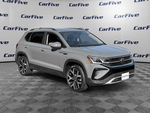 Used 2023 Volkswagen Taos SEL AWD/4WD image 8