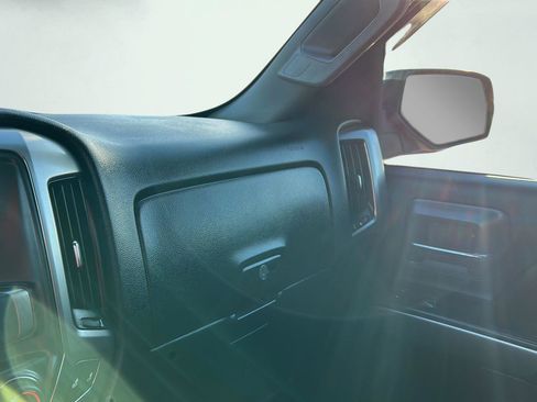 Used 2018 Chevrolet Silverado 1500 LT w/ All Star Edition image 21