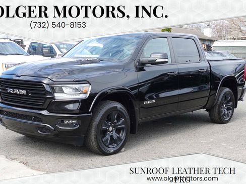 Used 2022 RAM 1500 Laramie AWD/4WD image 1