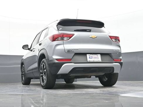 Used 2023 Chevrolet TrailBlazer LT FWD image 43