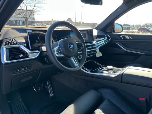 New 2026 BMW X5 xDrive40i w/ M Sport Package AWD/4WD image 17