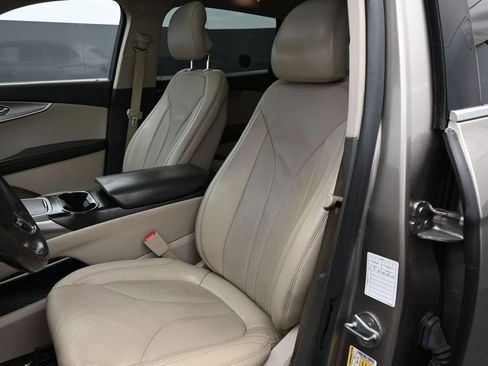 Used 2019 Lincoln Nautilus Reserve AWD/4WD image 23