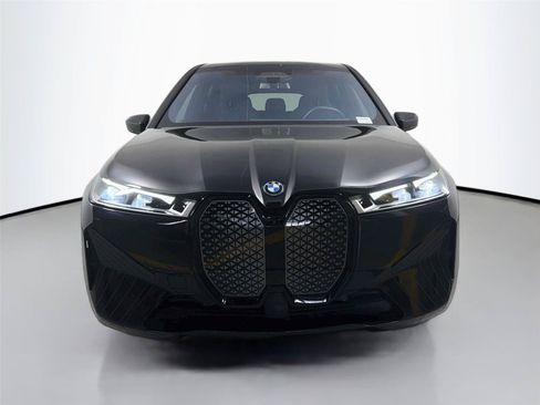 Used 2024 BMW iX xDrive50 w/ Sport Package AWD/4WD image 2