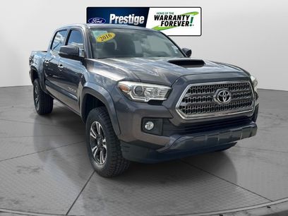 Used 2016 Toyota Tacoma TRD Sport w/ Towing Package