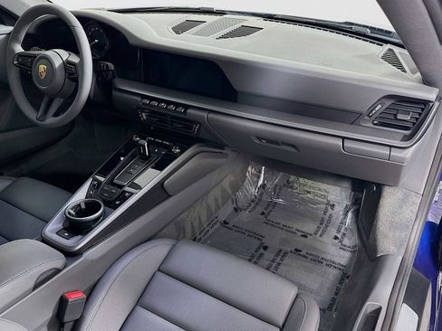 Certified 2020 Porsche 911 Carrera image 28