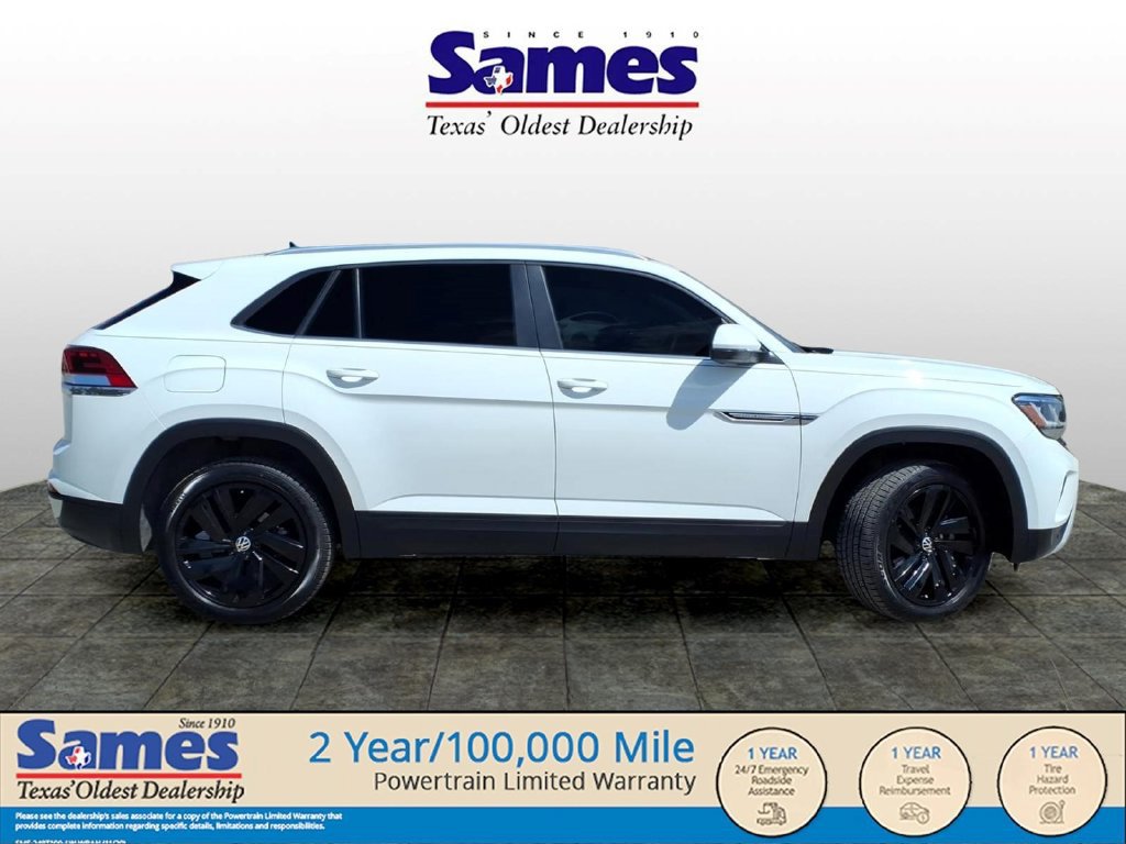 Used 2023 Volkswagen Atlas Cross Sport SE w/ Black Wheel Package FWD image 2
