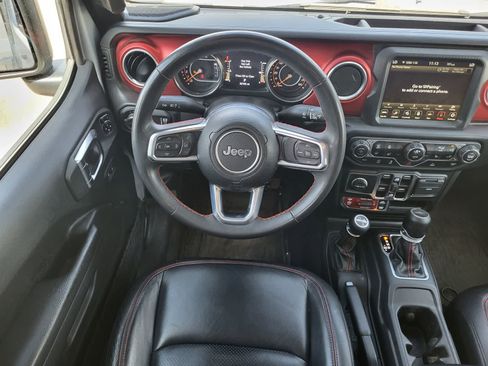Used 2023 Jeep Gladiator Rubicon w/ LED Lighting Group AWD/4WD image 23