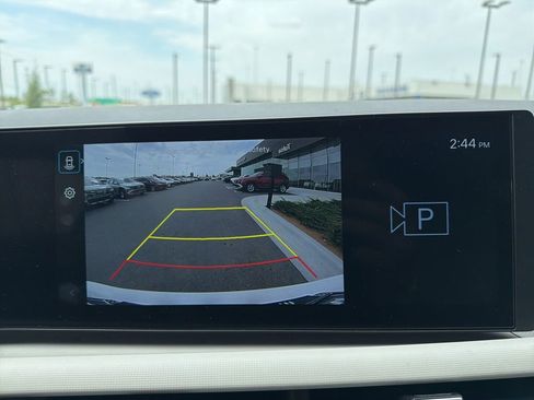Certified 2025 Hyundai Tucson SE FWD image 18
