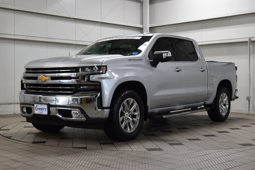 Used 2020 Chevrolet Silverado 1500 LTZ w/ LTZ Premium Package AWD/4WD image 3