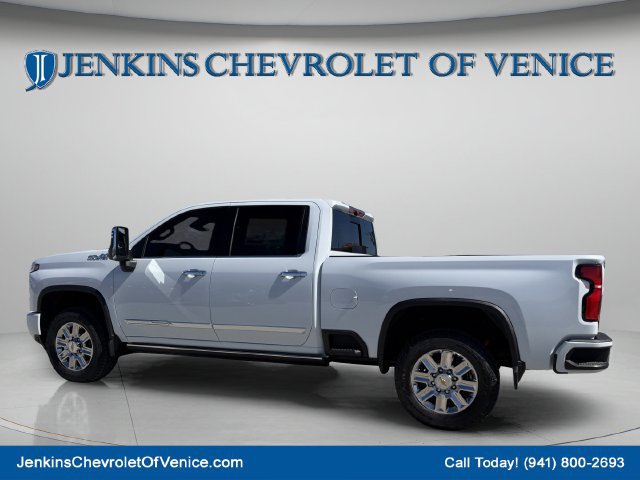 New 2026 Chevrolet Silverado 2500 High Country w/ High Country Premium Package AWD/4WD image 7