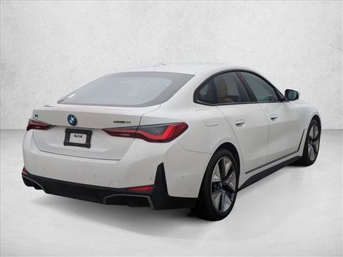 Used 2023 BMW i4 eDrive35 w/ Premium Package image 5