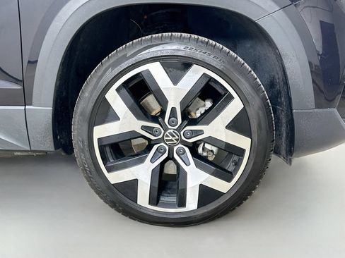 Used 2022 Volkswagen Taos SEL AWD/4WD image 11