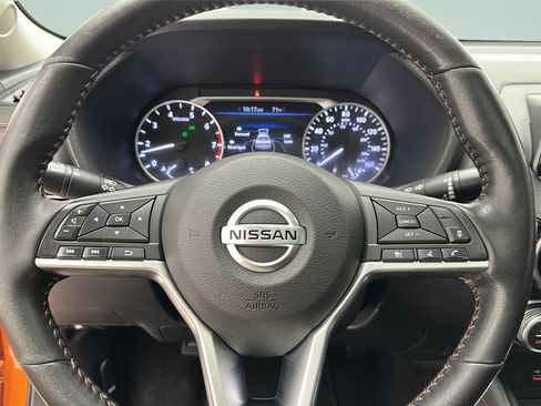 Used 2022 Nissan Sentra SR w/ SR Premium Package FWD image 16