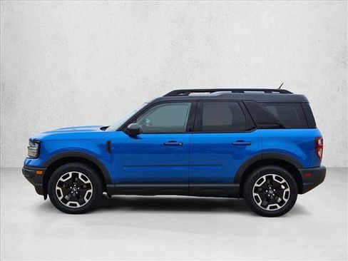 Used 2022 Ford Bronco Sport Outer Banks w/ Tech Package AWD/4WD image 9