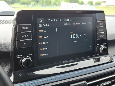 Used 2021 Kia Seltos S AWD/4WD image 3