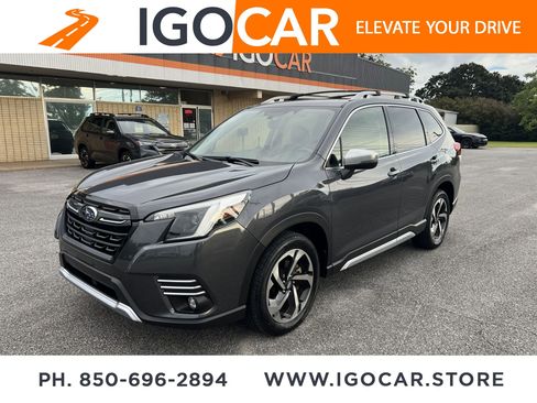 Used 2023 Subaru Forester Touring AWD/4WD image 1