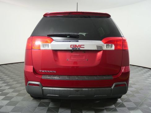 Used 2015 GMC Terrain SLE FWD image 4