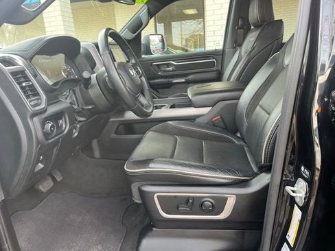 Used 2024 RAM 1500 Laramie image 16