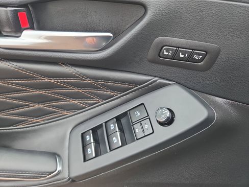 Certified 2022 Toyota Avalon Limited w/ Advanced Safety Package image 33