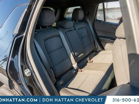 Used 2025 Chevrolet Equinox LT image 23