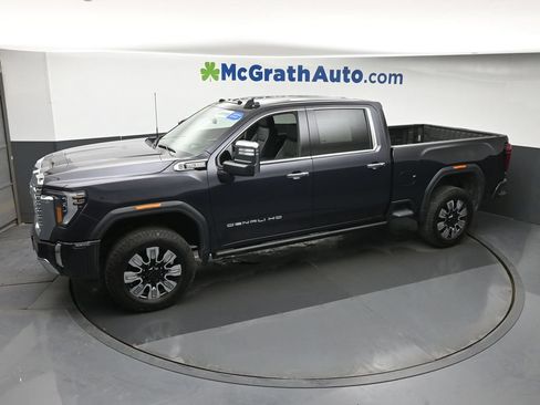 Used 2025 GMC Sierra 2500 Denali w/ Denali Reserve Package AWD/4WD image 23