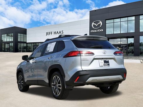 Used 2026 Toyota Corolla Cross XLE w/ Convenience Package image 2