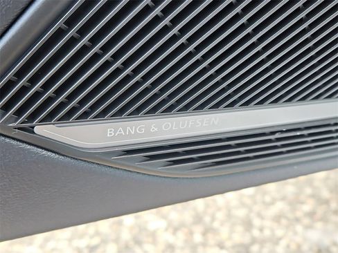 Used 2024 Audi S5 Premium Plus w/ Premium Plus Package image 18